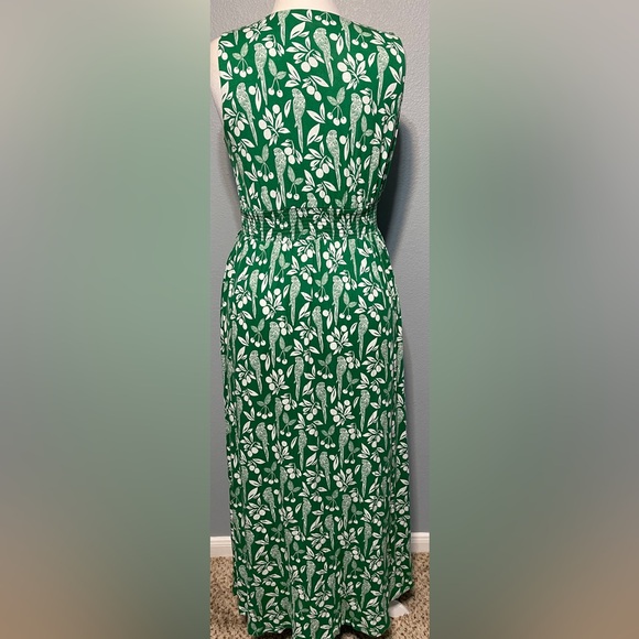 Boden Paloma Maxi Dress Green Parrot V Neck Smocked Waist Resort Coastal Size 4L - Picture 6 of 10